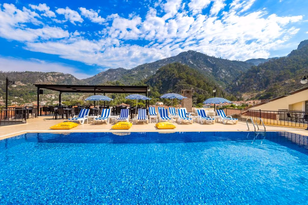 Leslion Hotel Turunç — 4