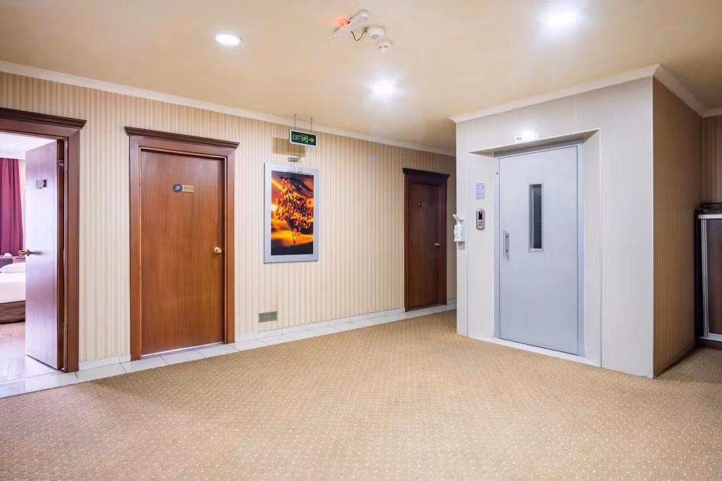 Lifos Hotel — 9