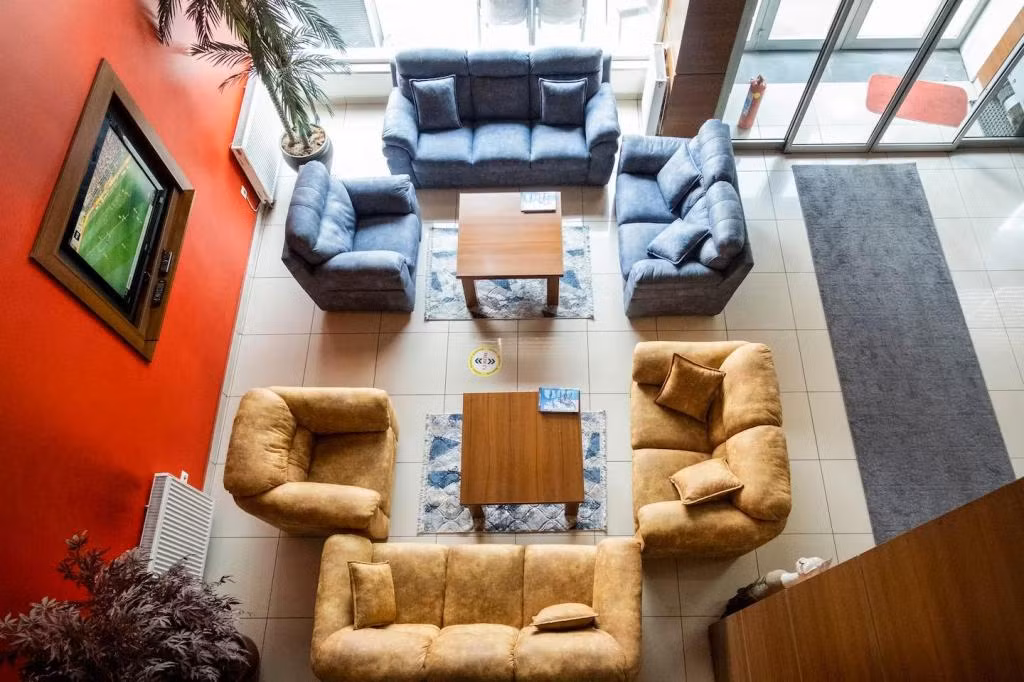 Lifos Hotel — 10