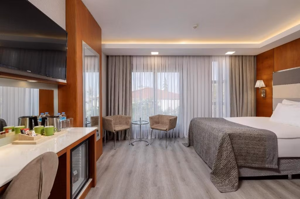 Limak Ambassadore Hotel — 7