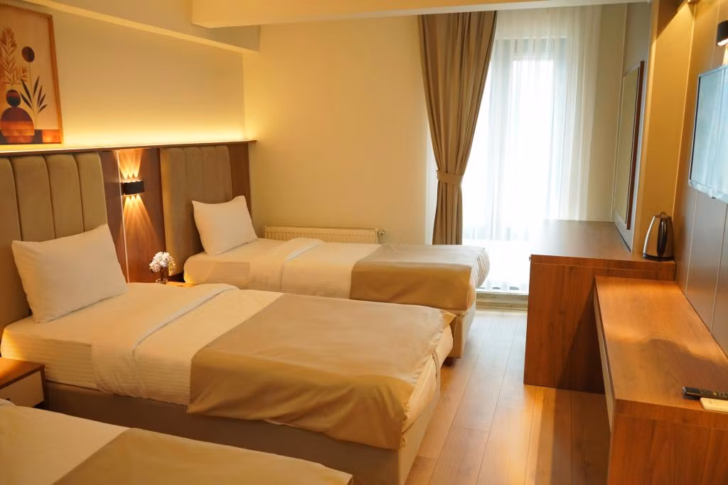 LionCity Hotel — 4
