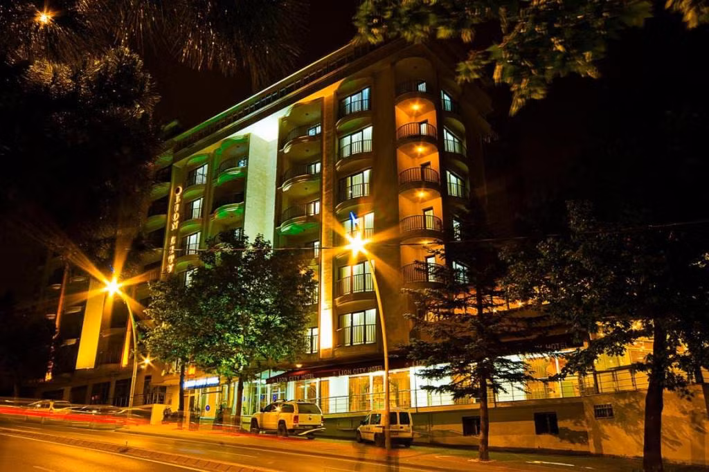 Lion City Hotel — 9