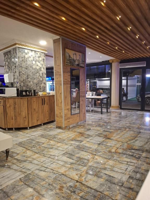 Lion Otel Didim — 3