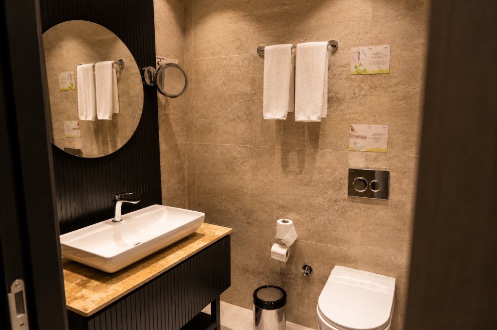 Liv Suit Hotel — 10