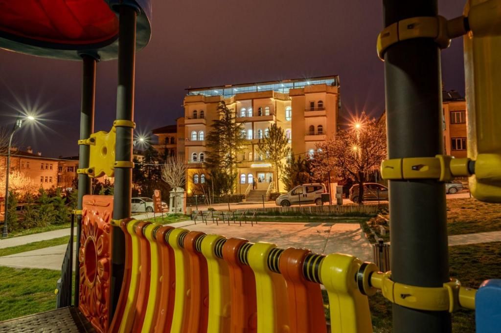 Loopy Lodge Hotel