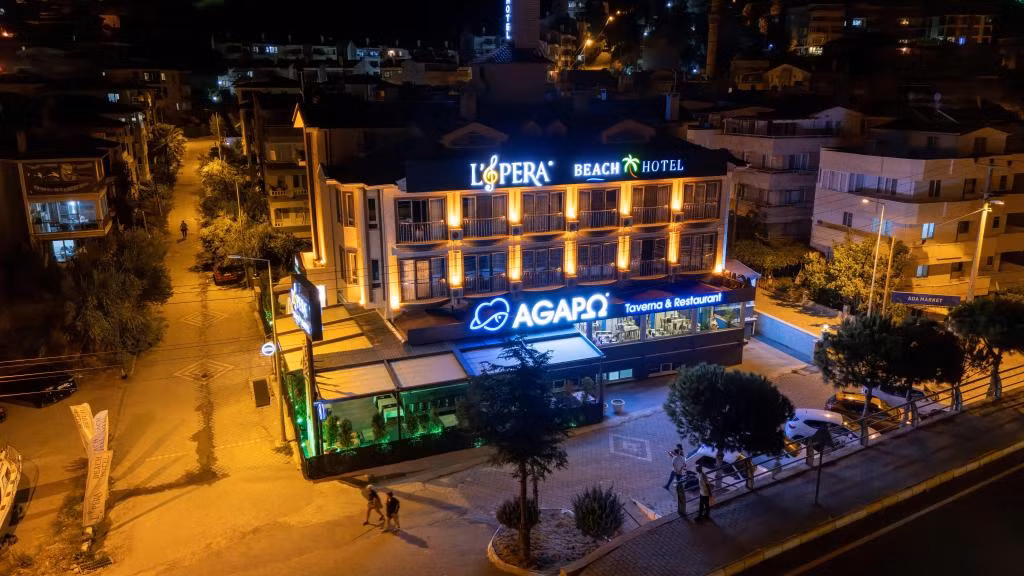 Lopera Beach Hotel — 6