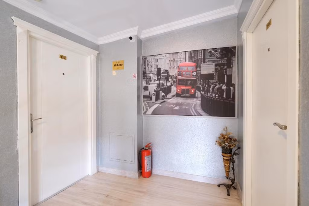 Loren Hotel & Suites — 2
