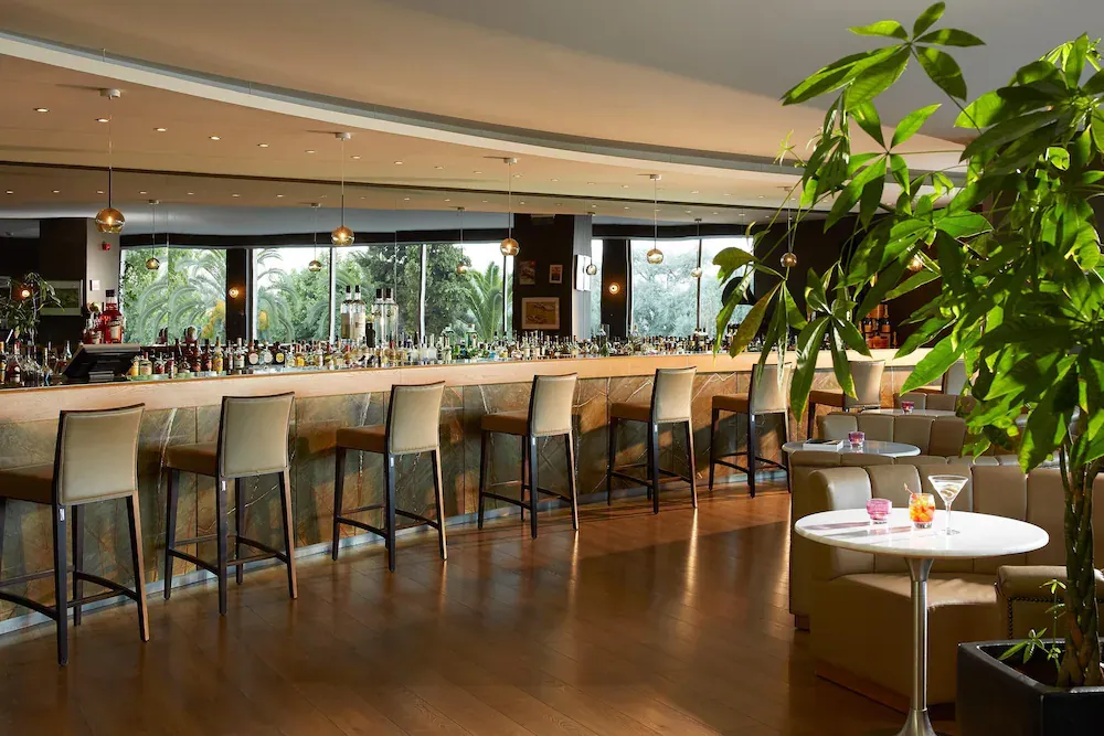 Lucy Hotel — 8