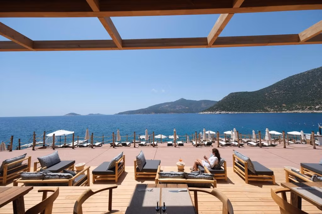 Lures Hotel & Beach Club — 9