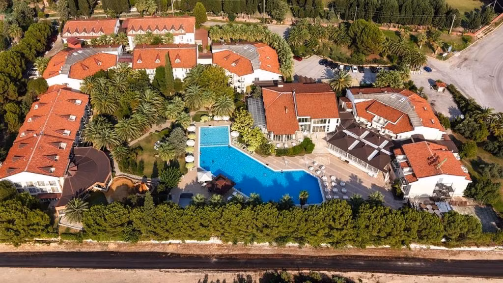 Lycus River Thermal Hotel — 2