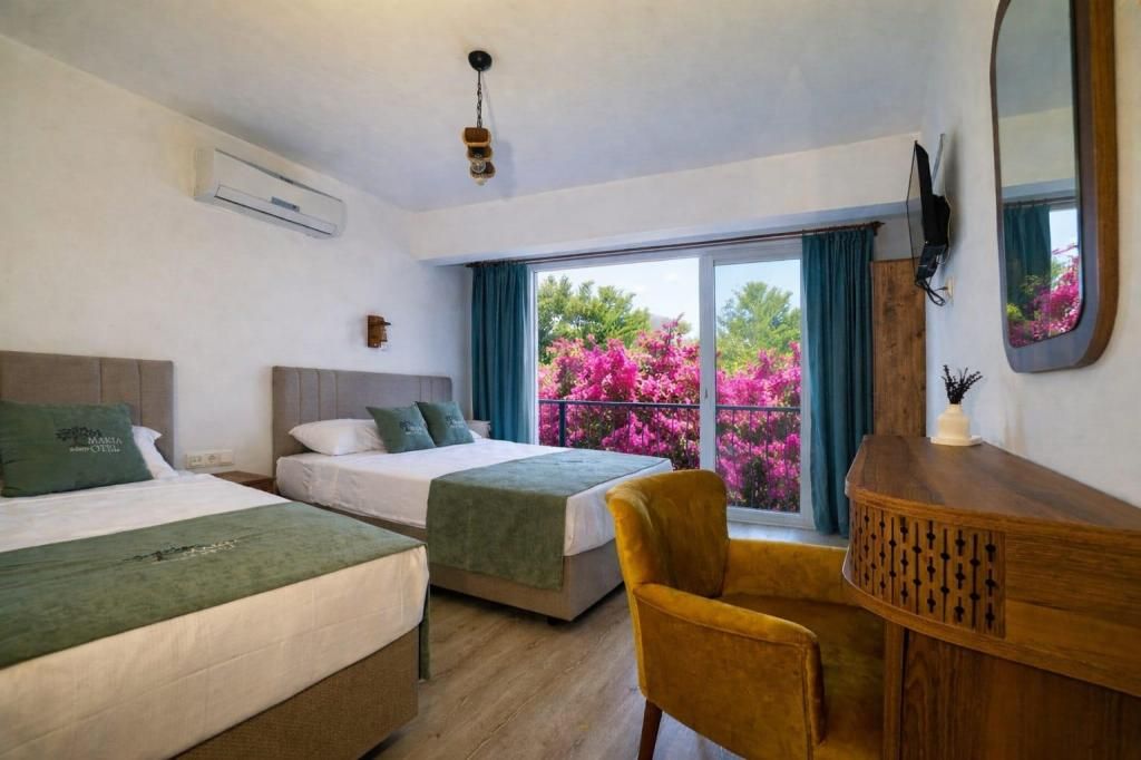 Makia Otel — 6
