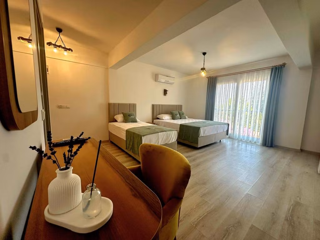 Makia Otel — 7