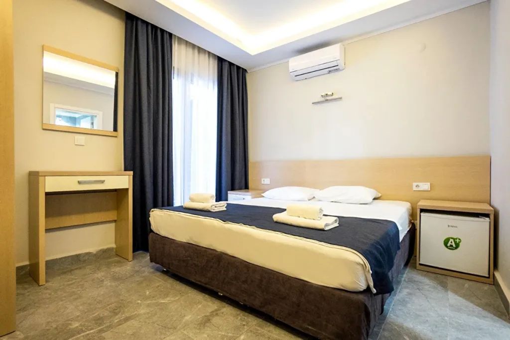 M2 Hotel — 9