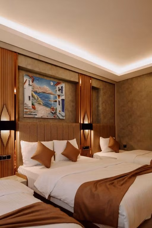 Mir Emir Hotel — 6