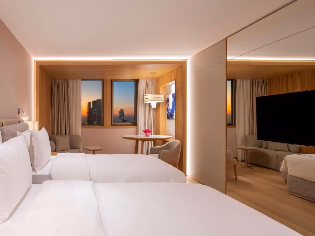 Mövenpick Hotel Istanbul Bosphorus — 7