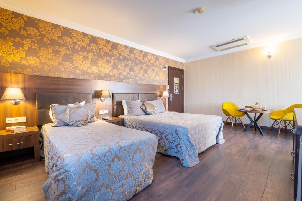 216 MaCity — 8