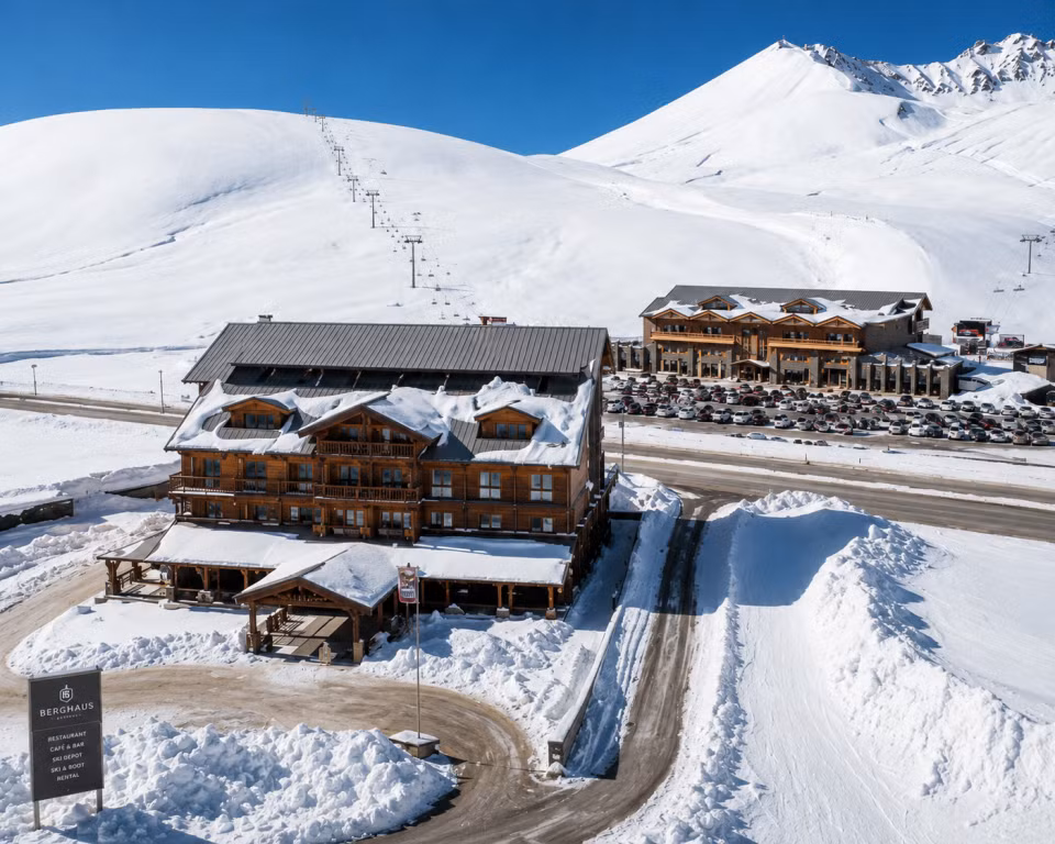Magna Chalet Hotel — 3