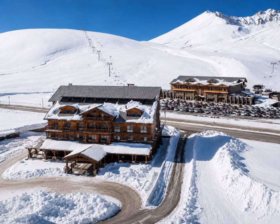 Magna Chalet Hotels — 10