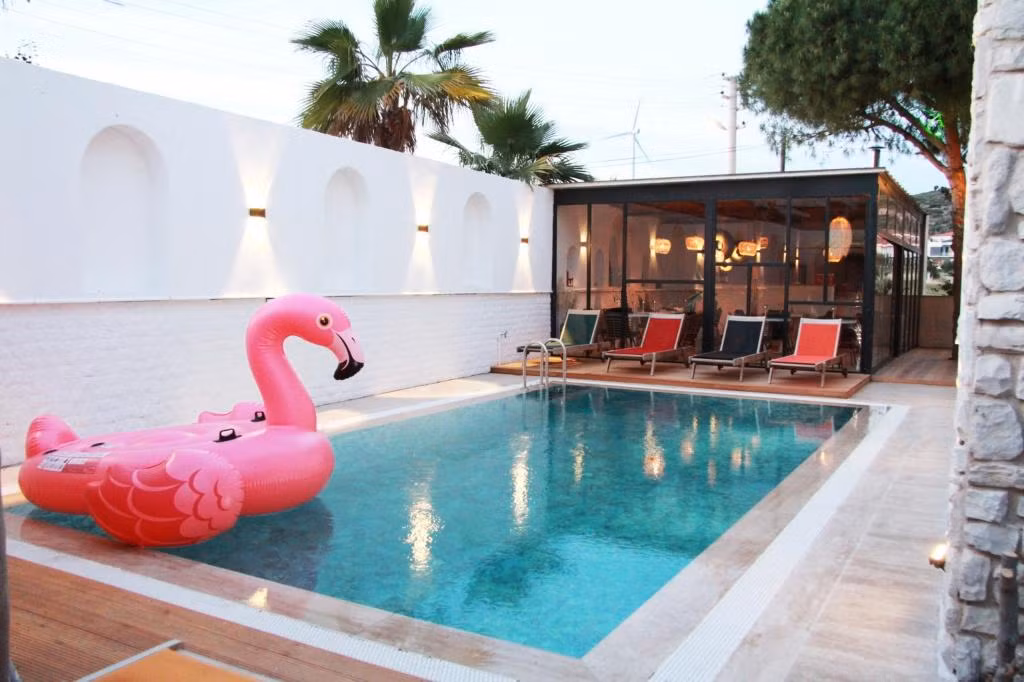 Maison Boheme Otel Çeşme — 2