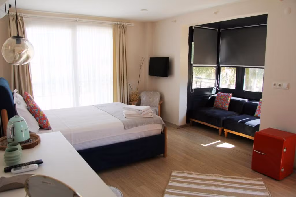Maison Boheme Otel Çeşme — 9