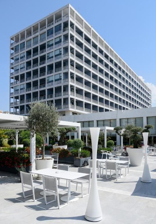 Makedonia Palace — 2