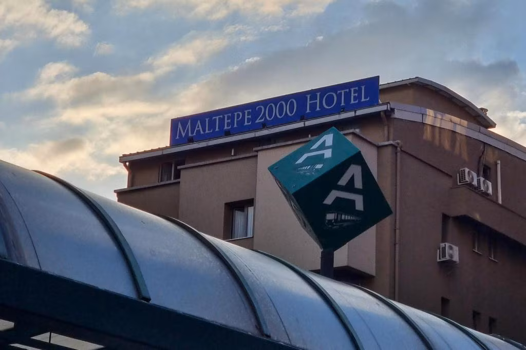 Maltepe 2000 Hotel — 4