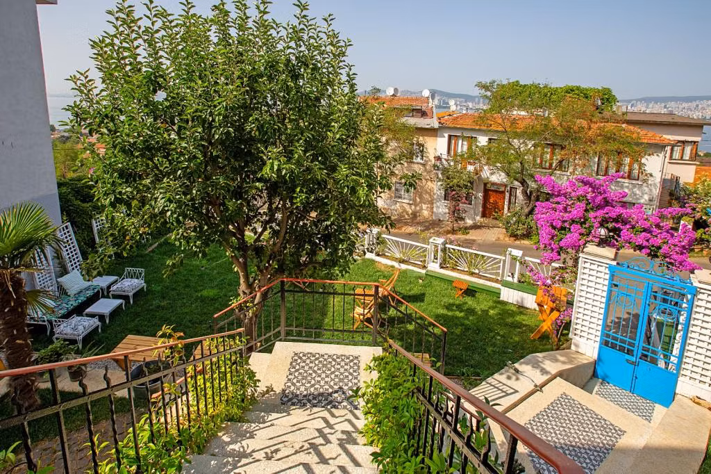 Mansion Milia — 8