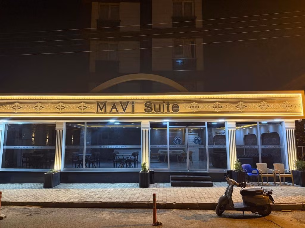 Mavi Suit Maraş — 10