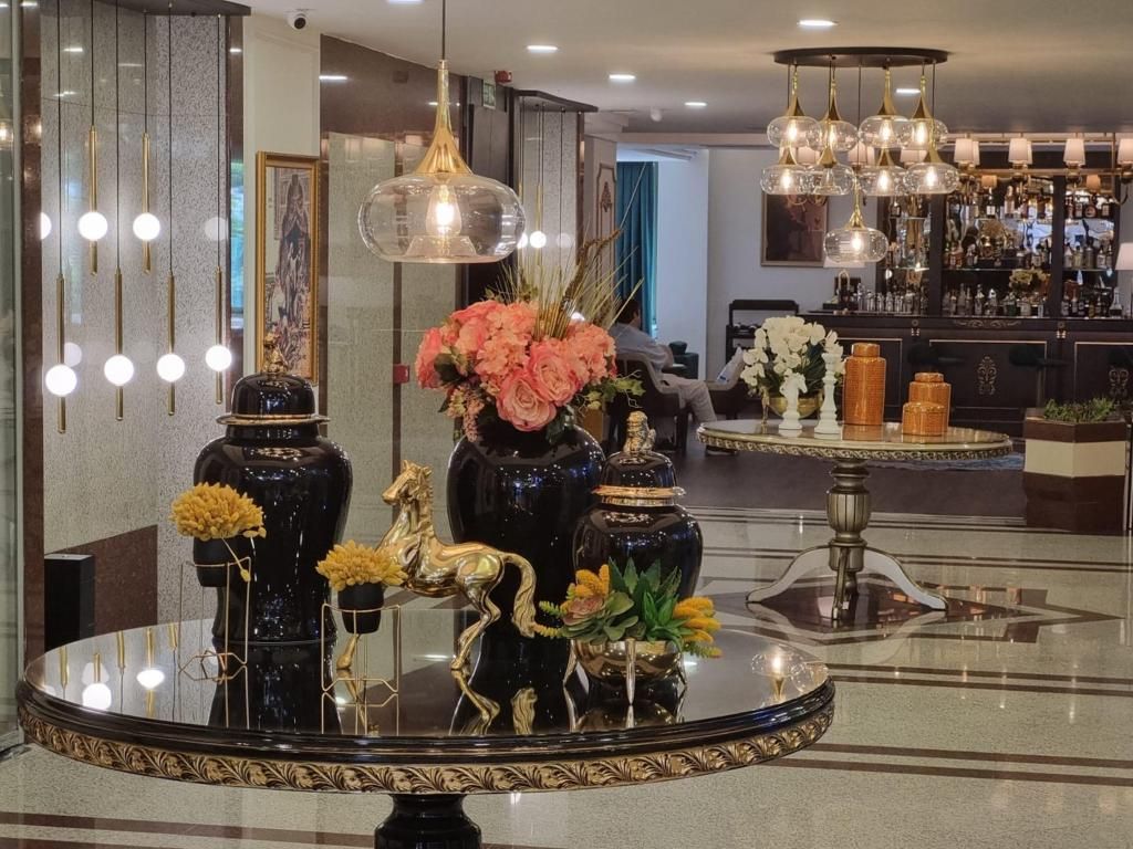 Marble Hotel — 4