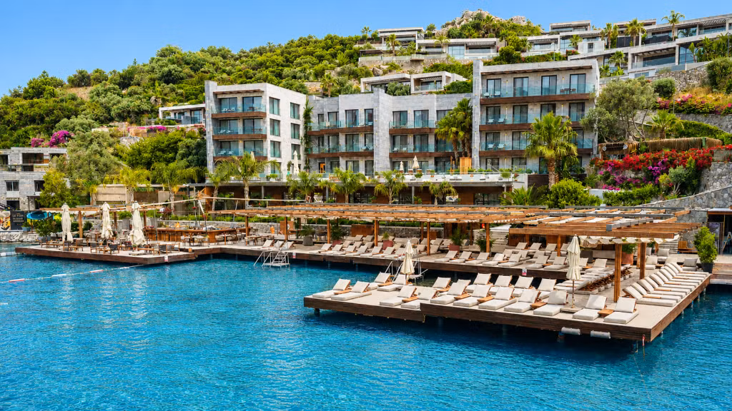Mare Deluxe Residences & Villas