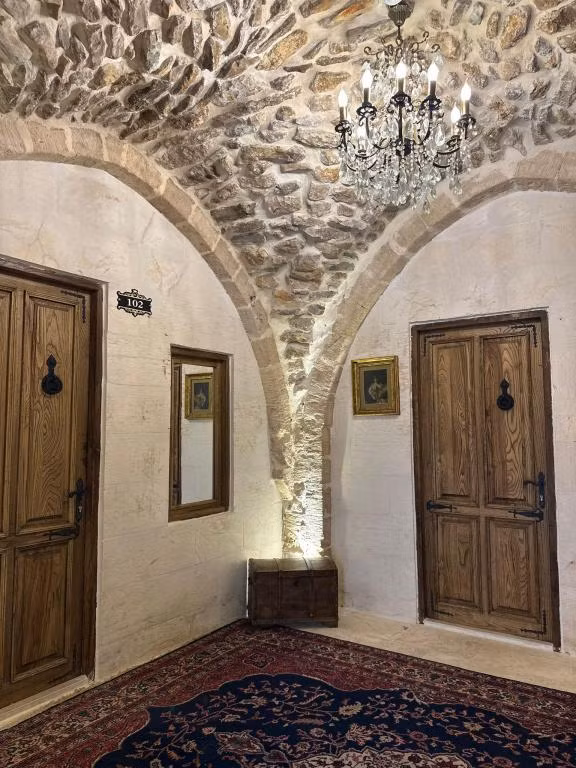 Marova Hotel — 7