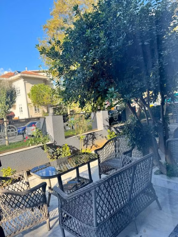 Mateo Hotel — 3