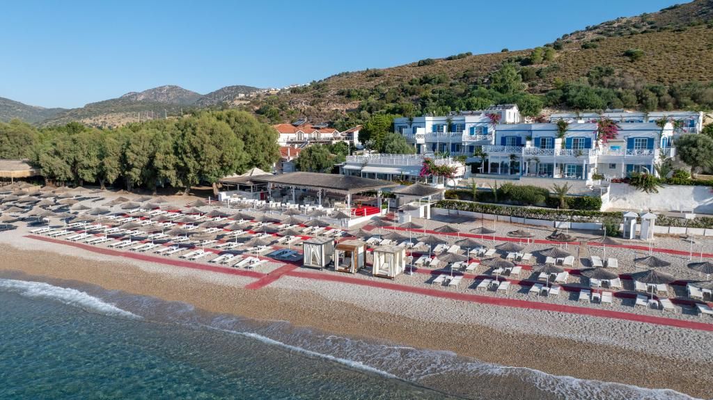 Mavi Beyaz Otel Palamutbükü — 5
