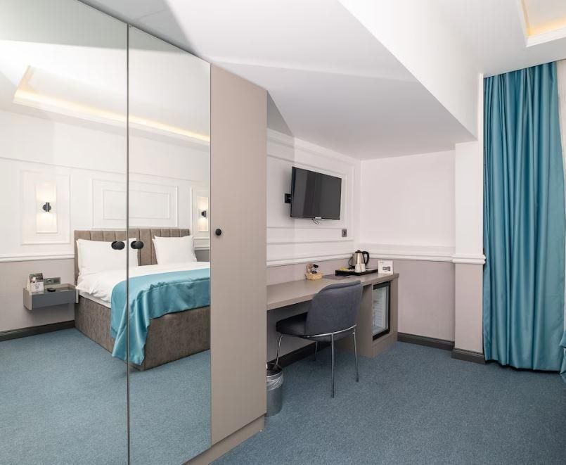May Otel Bosphorus — 6