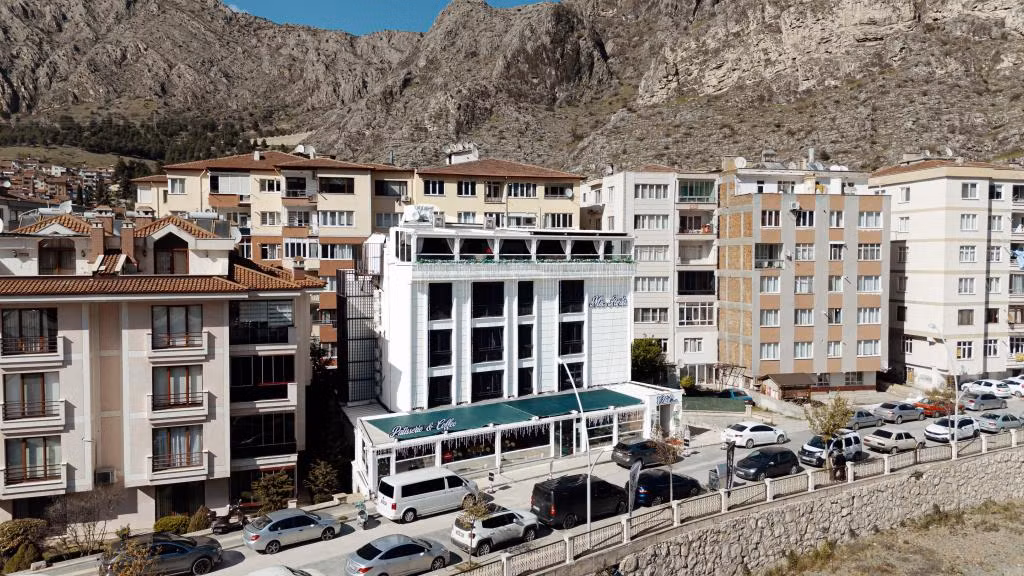Mec Avila Otel — 2