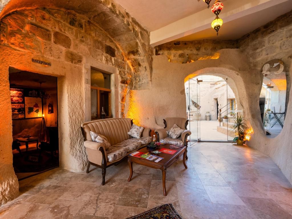 Memories Cave House — 8
