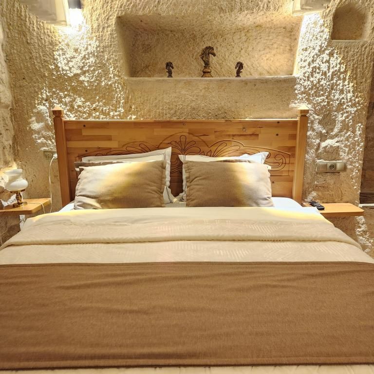 Memories Cave House — 7