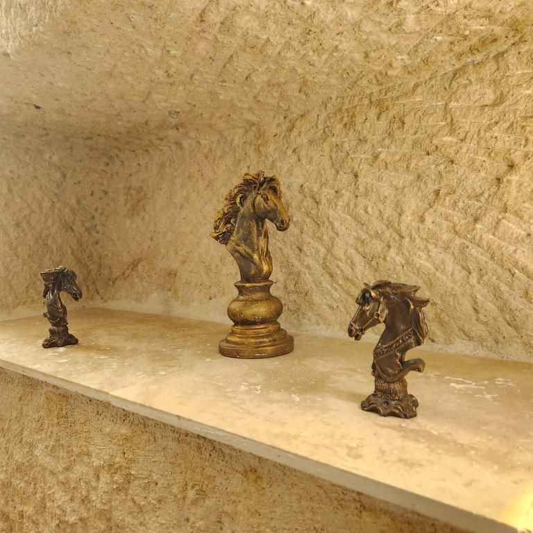 Memories Cave House — 8