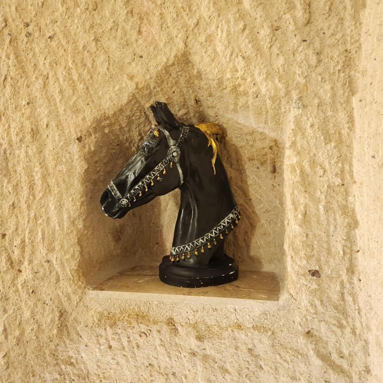 Memories Cave House — 9