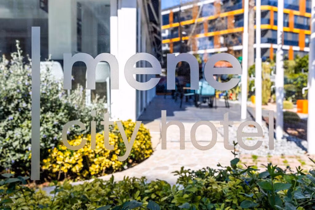 Mene City Hotel — 8