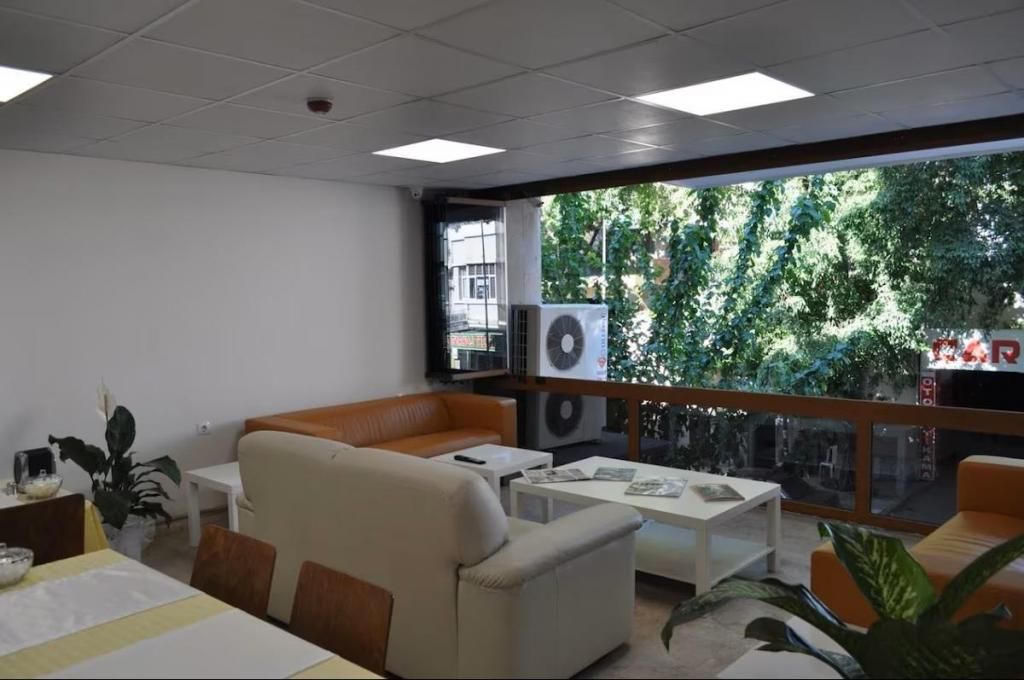 Merkez Pansiyon Otel İzmir — 5