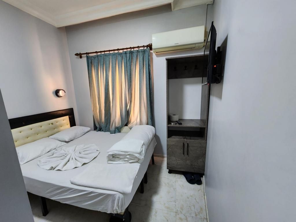 Mevlevi Hotel — 10