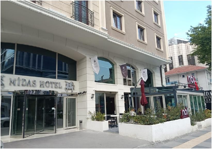 Midas Hotel — 8