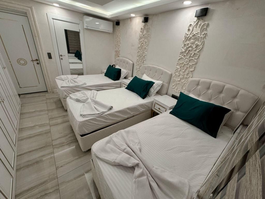 Midyat Amaara Konağı Otel Kafe — 9