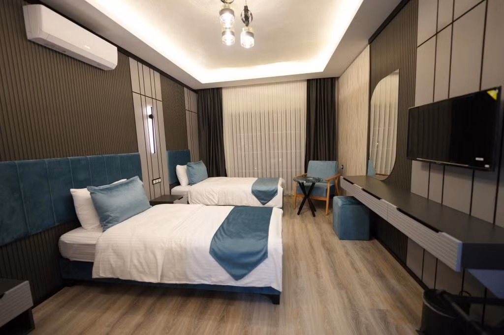 Milena Otel — 9