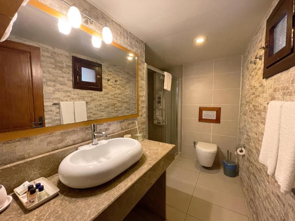 Mille Hotel Kaleiçi — 9