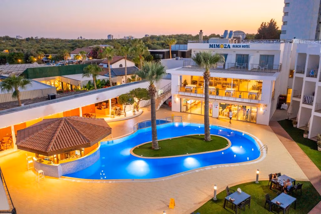 Mimoza Beach Hotel — 3