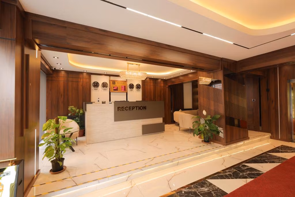 Mir Emir Hotel — 3