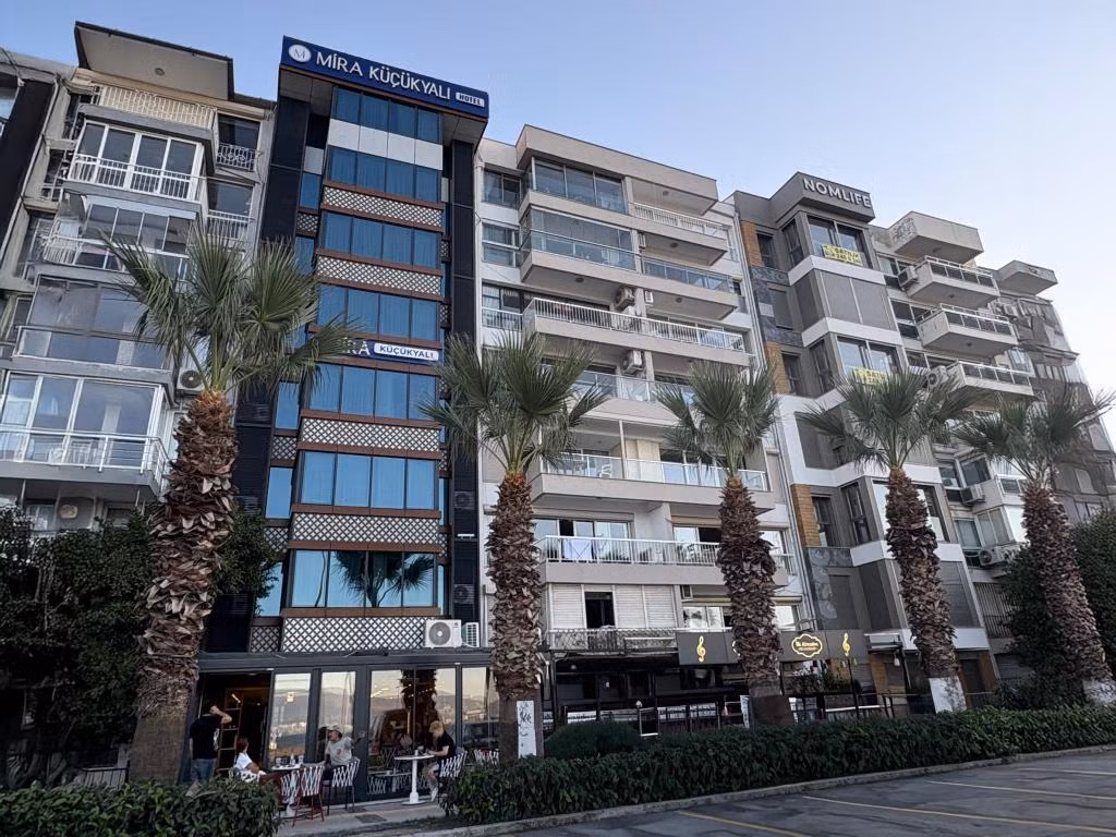 Mira Hotel Küçükyalı İzmir — 8