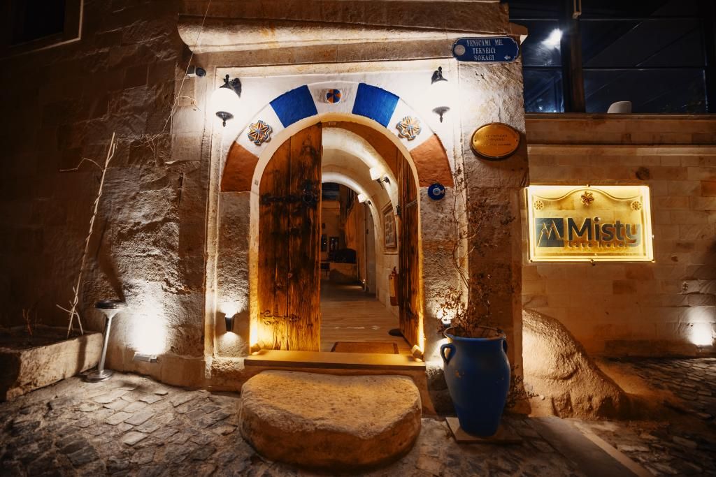 Misty Cave Hotel — 2